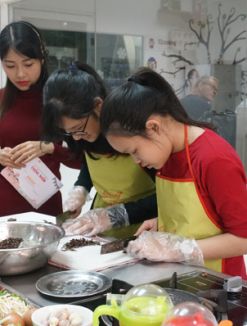 Lớp Start To Cook Dạy Trẻ Nấu Ăn