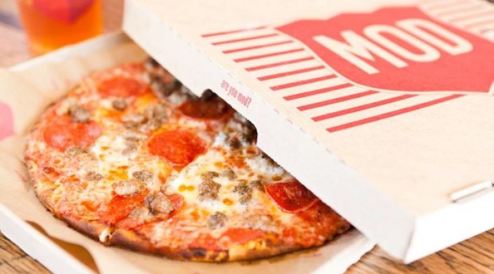 Chuỗi pizza tăng trưởng nhanh khiến cả Pizza Hut và Domino’s phải lo sợ