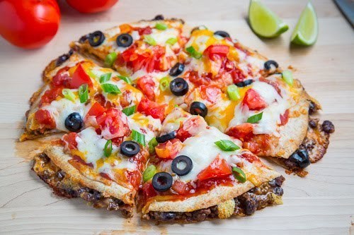 Học làm bánh pizza