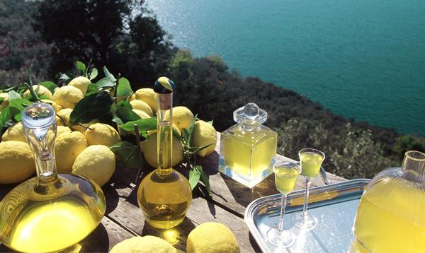 tu-u-ruou-limoncello-nhu-nguoi-ban-dia-italy